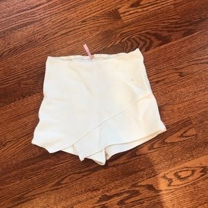 White envelope skirt